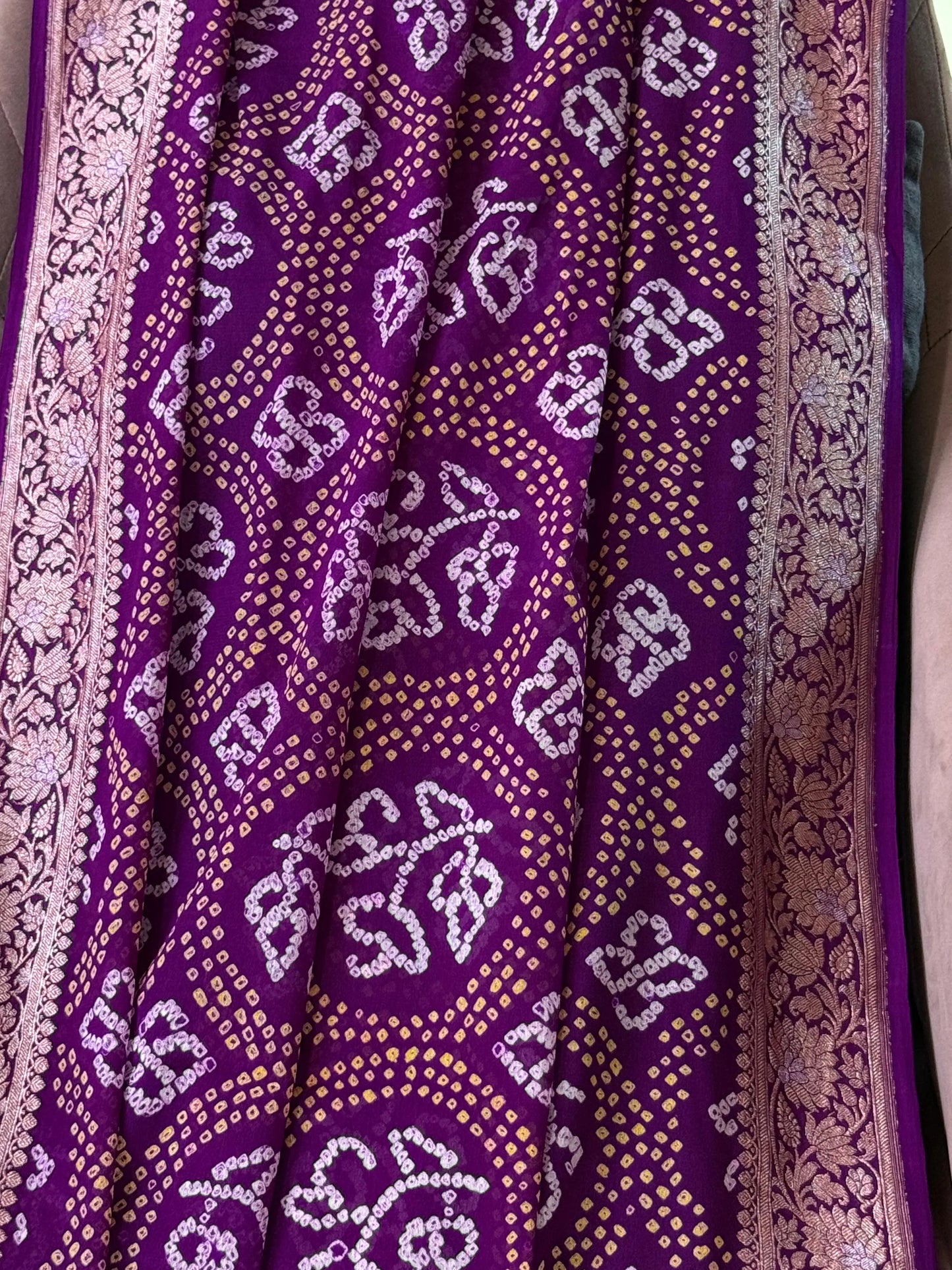 Premium Banarasi Bandhani Dupatta Heritage Weaves