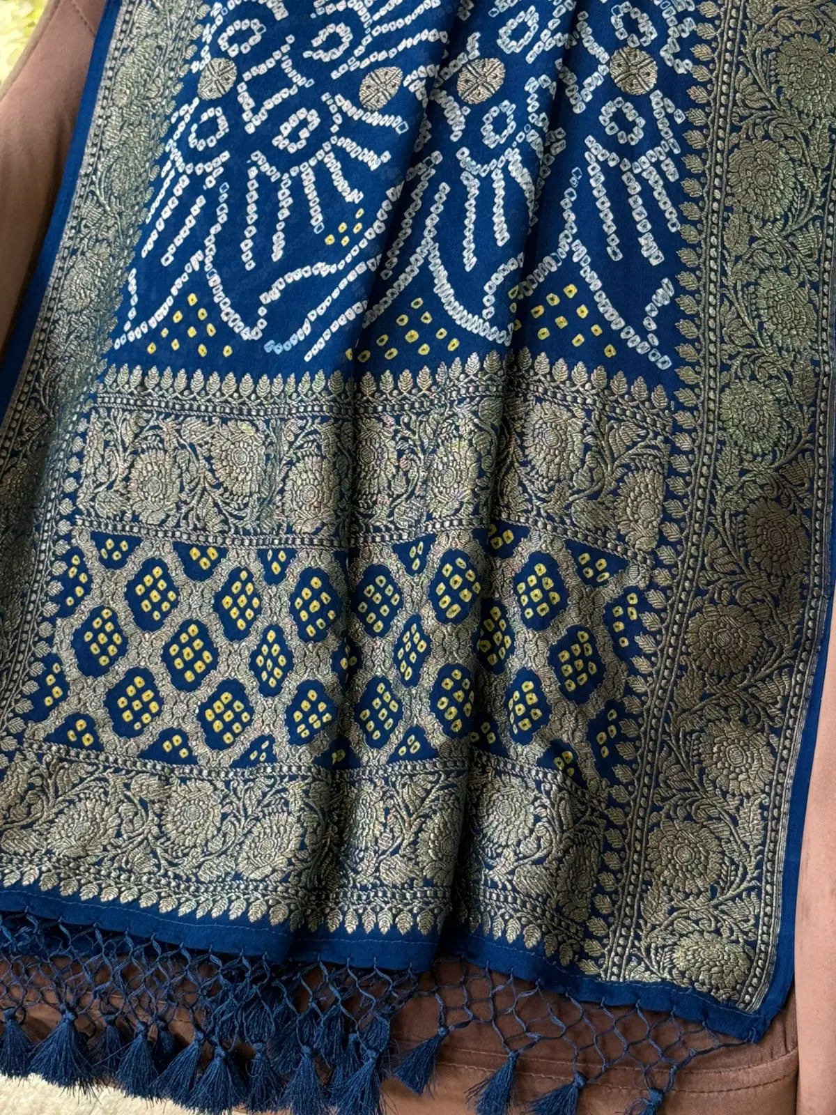 Premium Banarasi Bandhani Dupatta Heritage Weaves