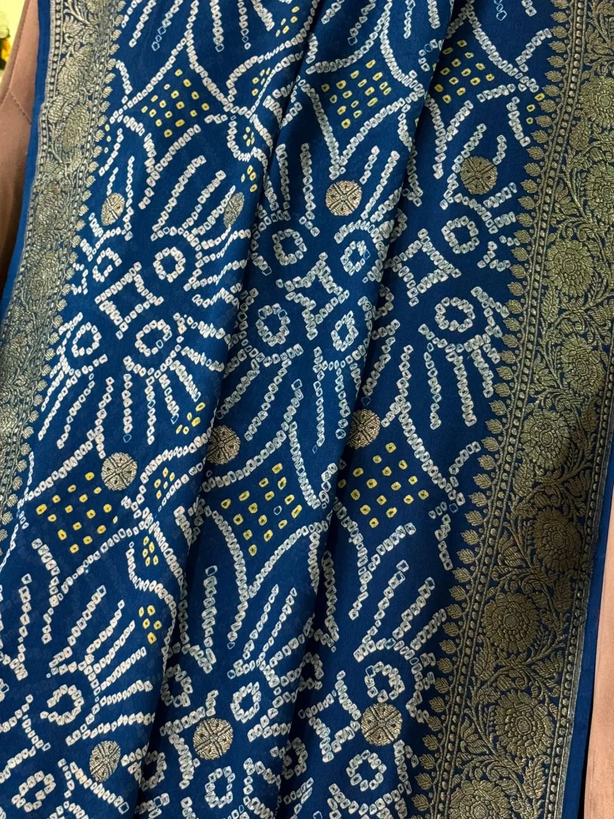 Premium Banarasi Bandhani Dupatta Heritage Weaves